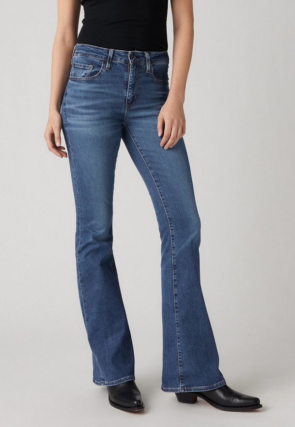 Levi's® 726® HIGH RISE FLARE