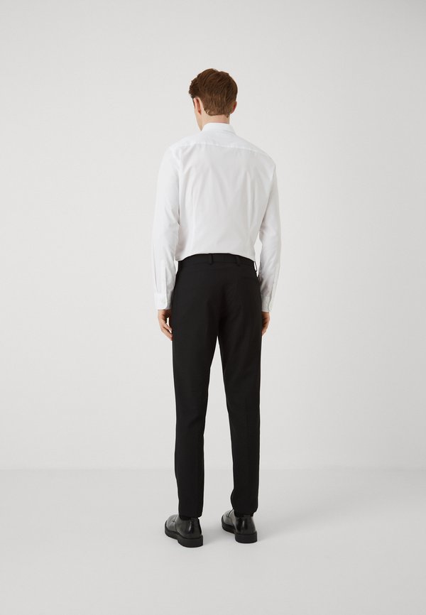 Isaac Dewhirst BASIC PLAIN SUIT SET
