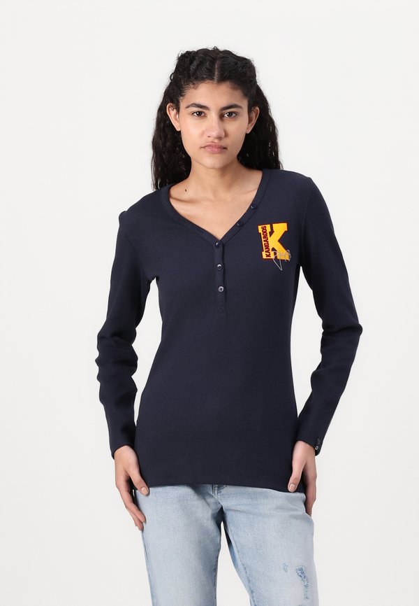 KangaROOS ROSALY