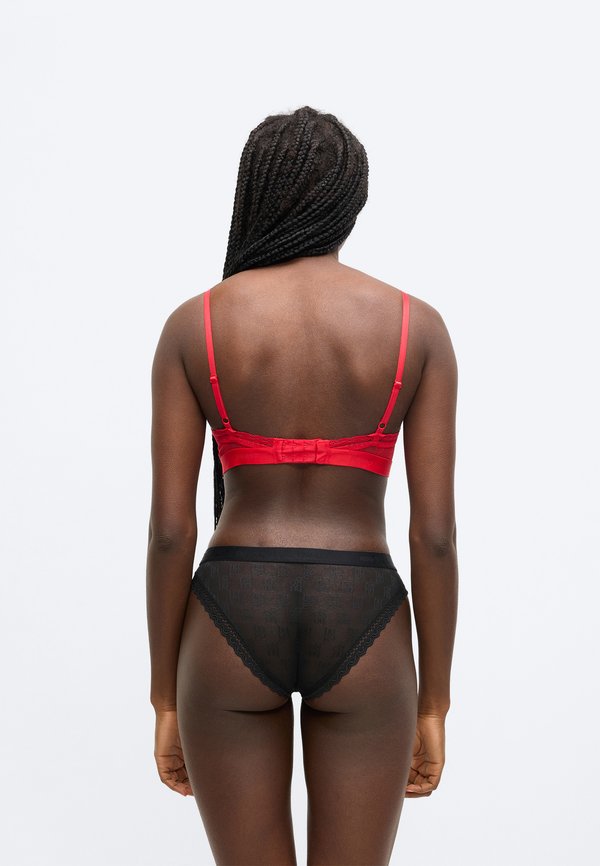 HUGO SARTORIAL BRIEF