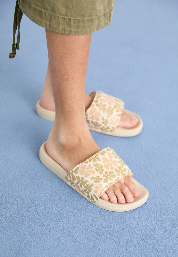 Vans LA COSTA SLIDE ON