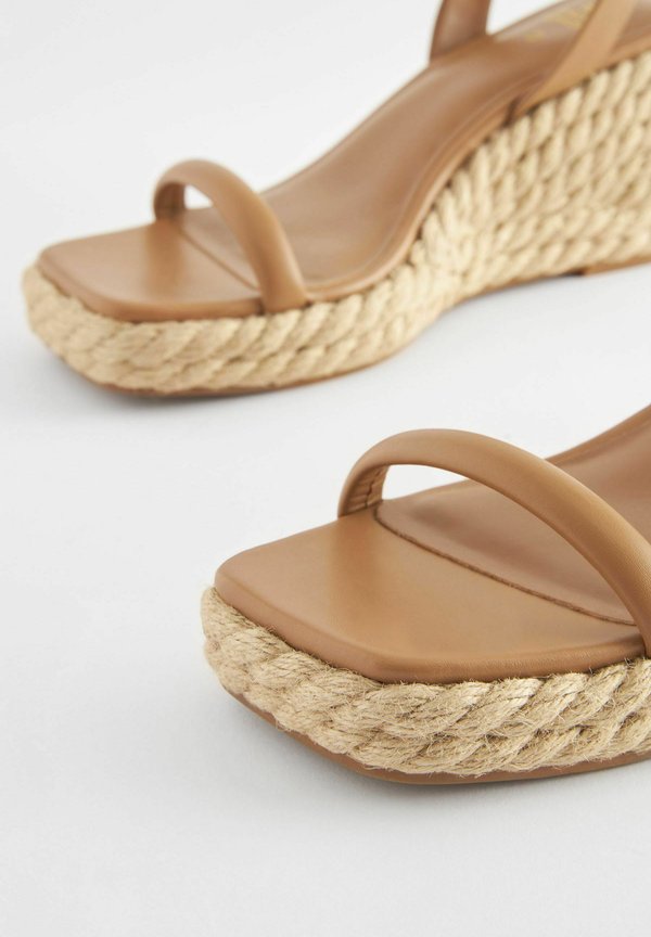 Next FOREVER COMFORT