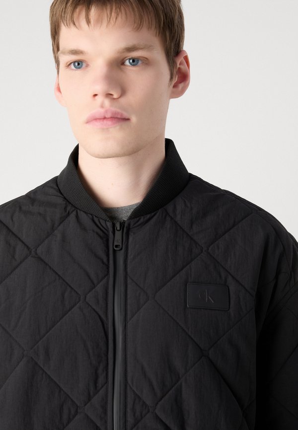 Calvin Klein Jeans QUILTED JACKET