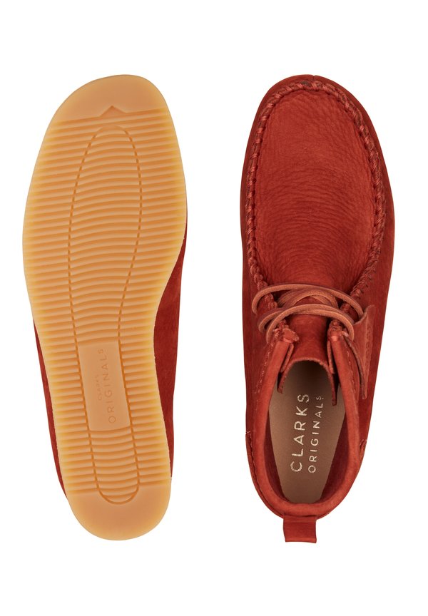 Clarks WALLABEE