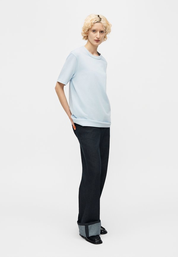 Café Kitsuné BARISTA FOX RELAX TEE
