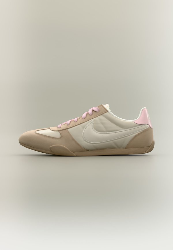Nike Sportswear SPRINT SISTER - Trainers - linen/light orewood brown/sail/pink foam