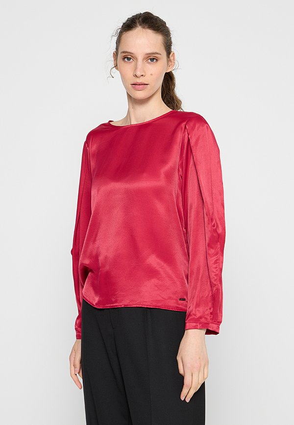 Armani Exchange