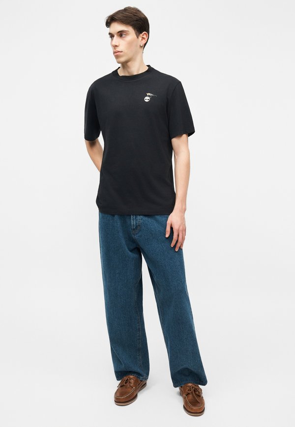 Timberland SLOGAN TEE