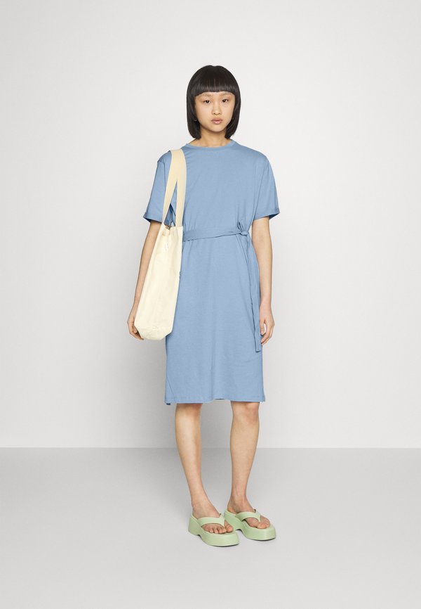 Vero Moda Petite VMOLIVA O NECK SLIT DRESS