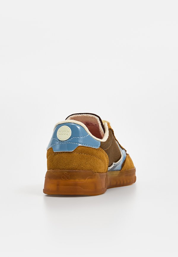 Scotch & Soda NIXIE
