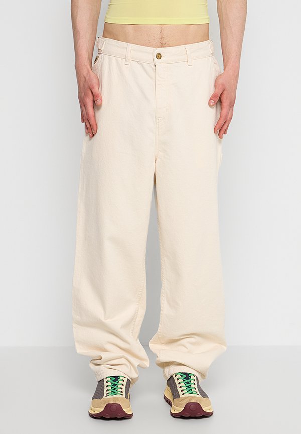 LOIS Jeans