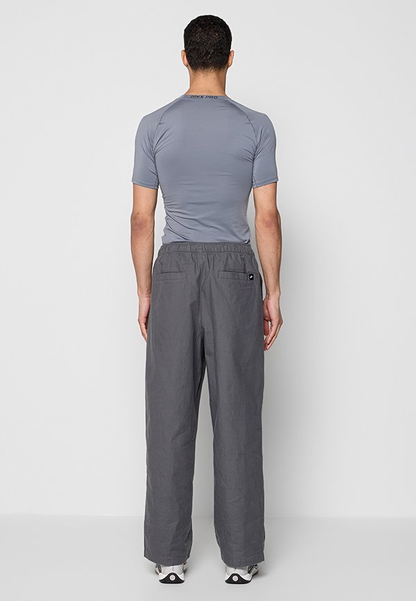 Nike Sportswear OVERSIZED