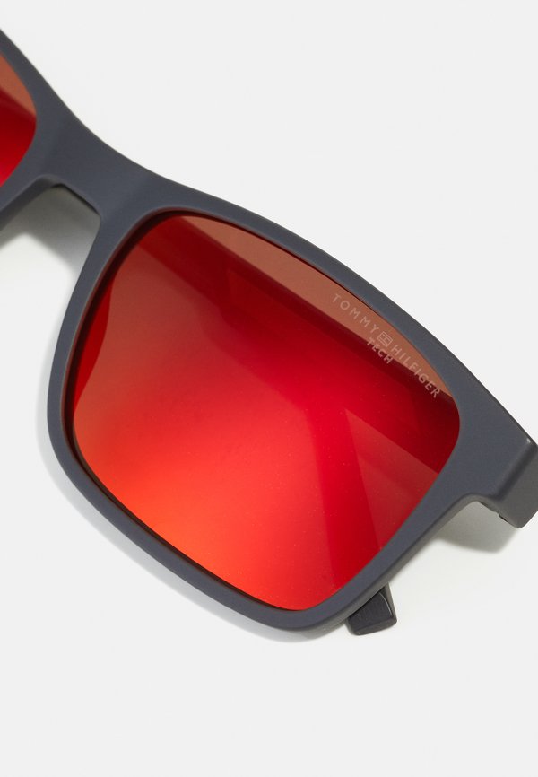 Tommy Hilfiger UNISEX