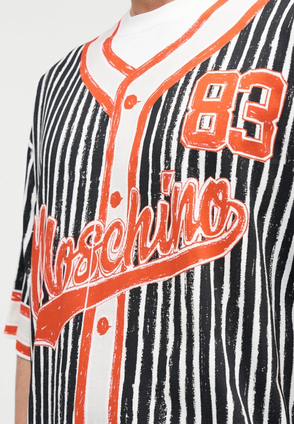 MOSCHINO SPORT INSPIRED