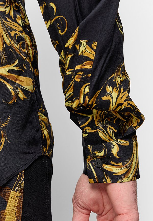Versace Jeans Couture