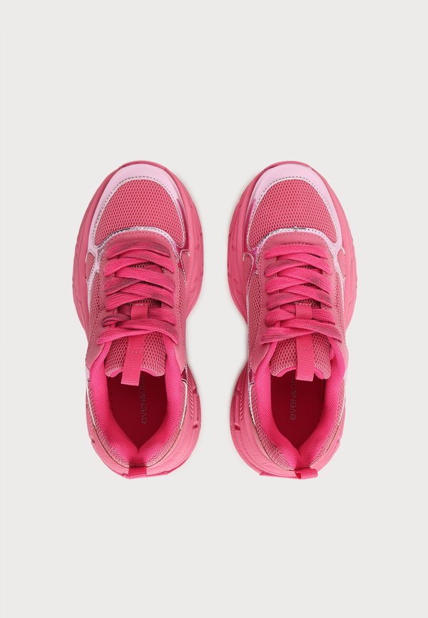 Even&Odd Wide Fit by Zalando