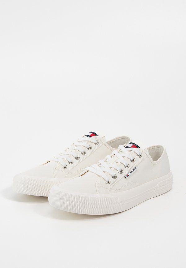 Tommy Jeans