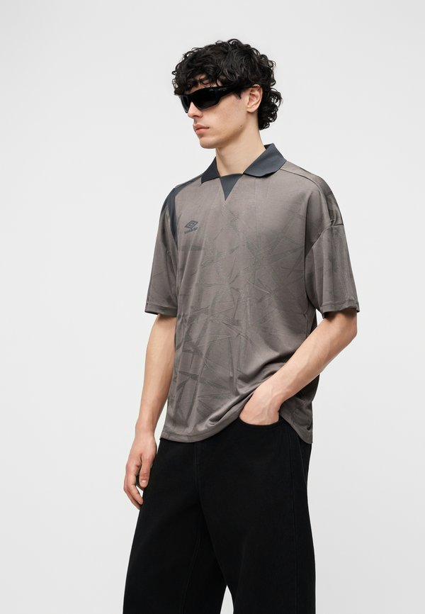 Umbro BOXY FOOTBALL UNISEX
