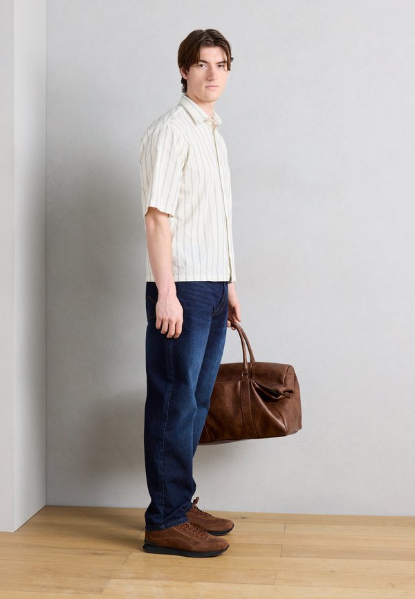 Lindbergh STRIPED CROPPED S/S