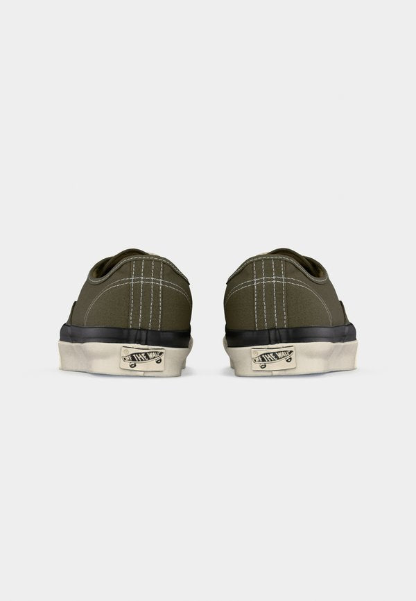 Vans PREMIUM AUTHENTIC 44 DECK