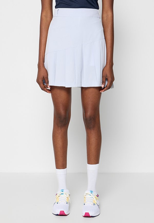 Cross Sportswear