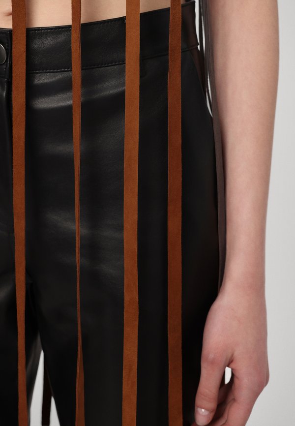 STUDIO ID BELLA FRINGE CROP