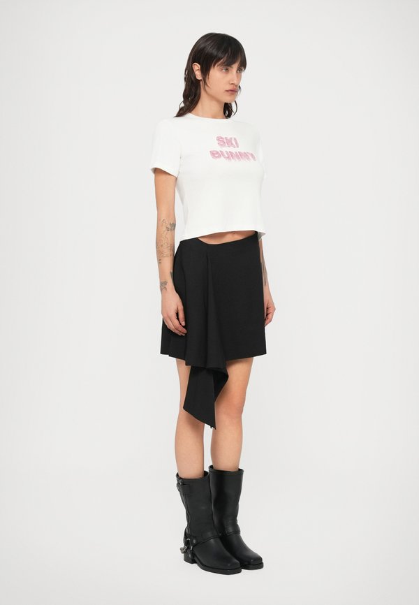 Holzweiler KITTY FLUFFY TEE