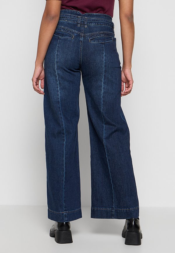 Scotch & Soda