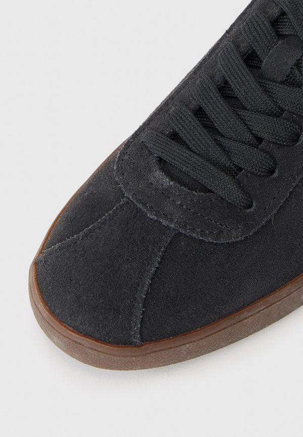 Lacoste BASESHOT 225
