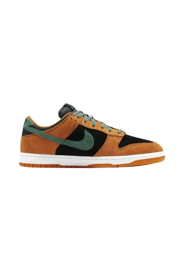 Nike Sportswear