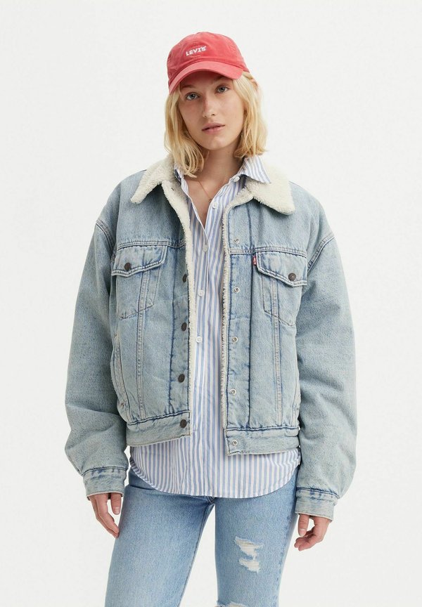 Levi's® 90'S SHERPA TRUCKER JACKET - Denim jacket - morning sunlight