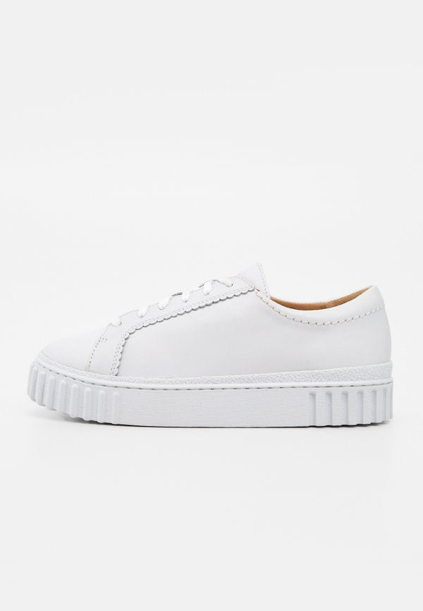 Clarks MAYHILL