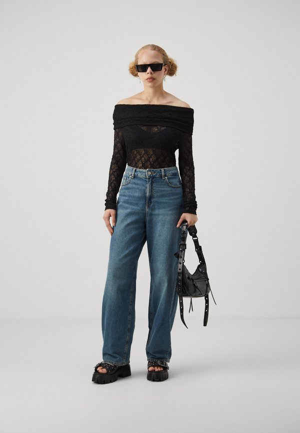 Pieces PCNAYA OFF SHOULDER