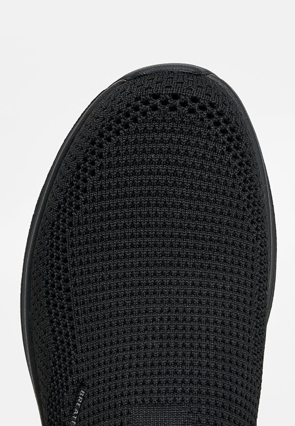 Skechers VOLANN