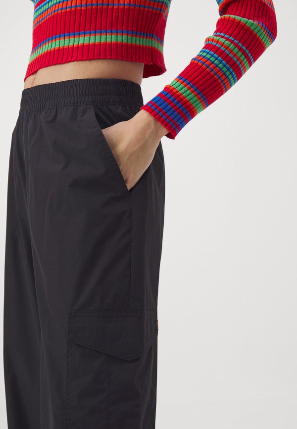 Alpha Industries NYLON PANT