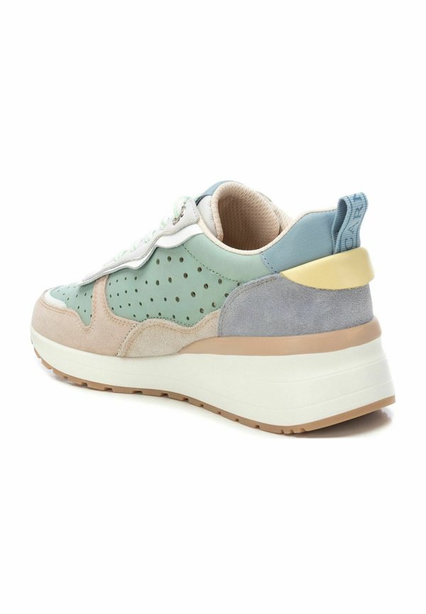 Carmela SNEAKER