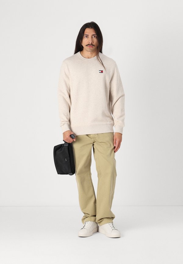Tommy Jeans BADGE CREW EXT