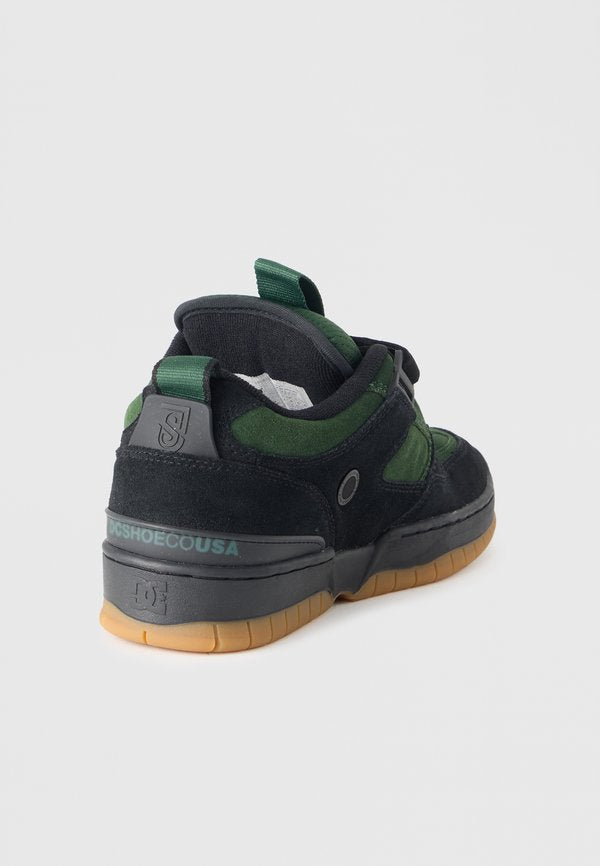 DC Shoes