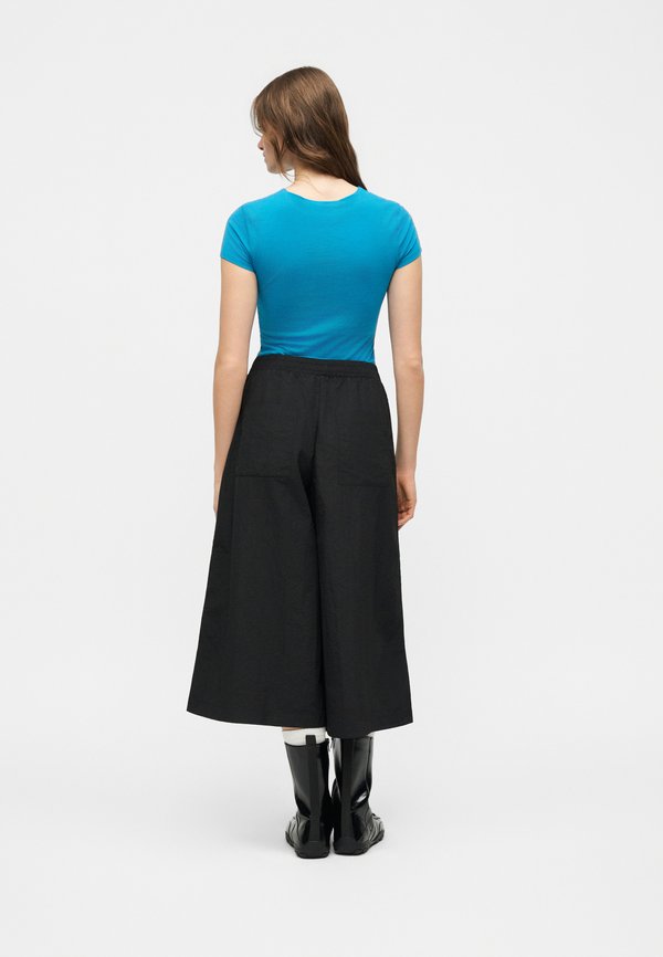 Vero Moda Petite VMTORI WIDE CULOTTE PANT