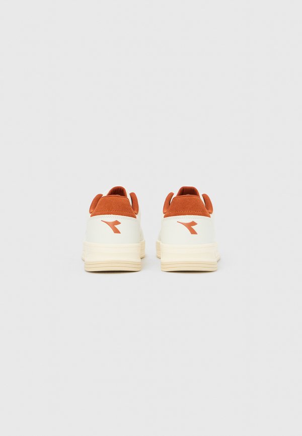 Diadora GINGER