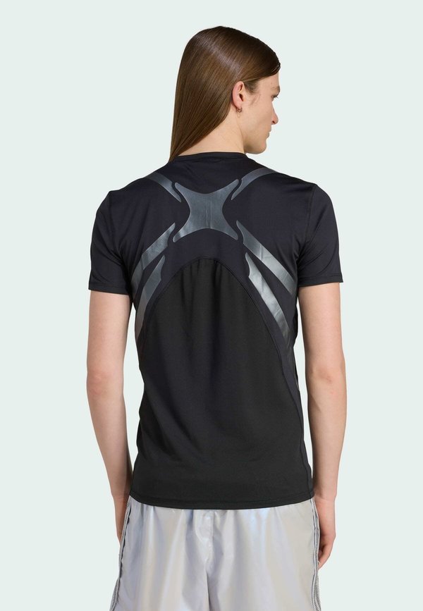 adidas Originals TEE