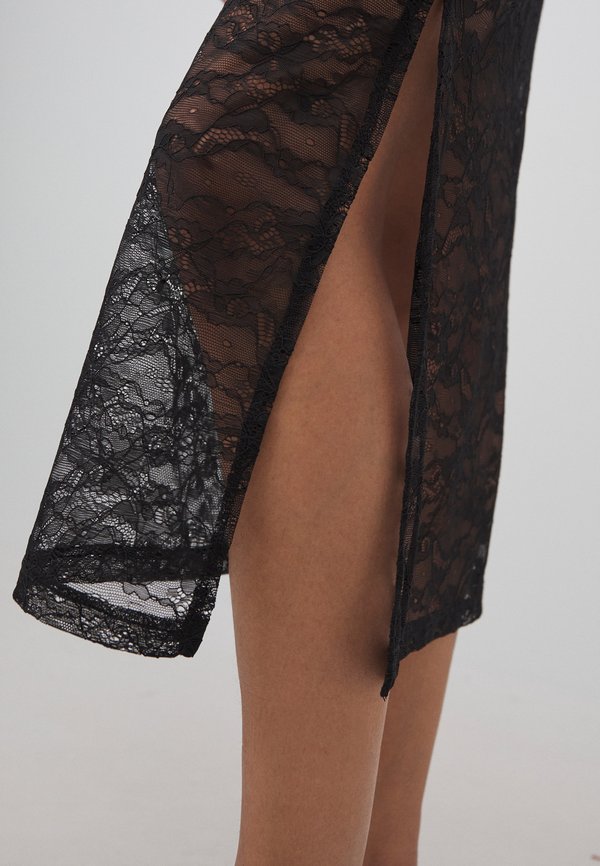 Noisy May NMCAROTA LACE LONG SLIT