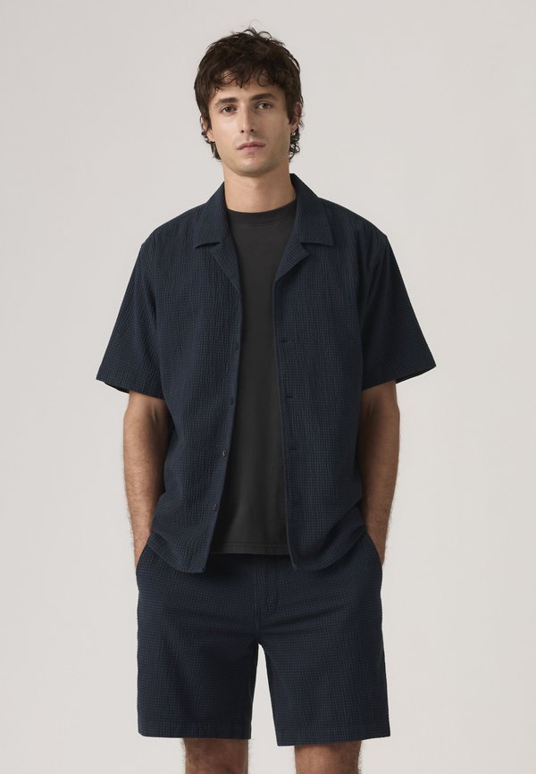 Levi's® SUNSET CAMP - Shirt - cadiz plaid navy/plaid navy swatch