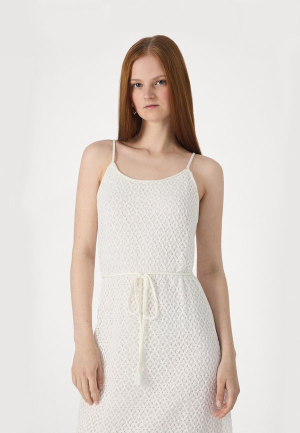 VILA VILIBERINA U-NECK MIDI SLIP