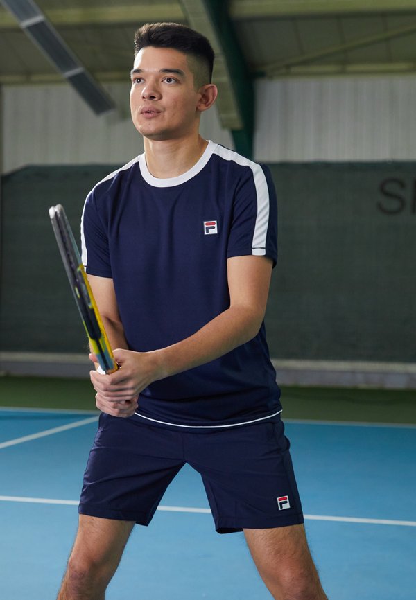 Fila ELIAS