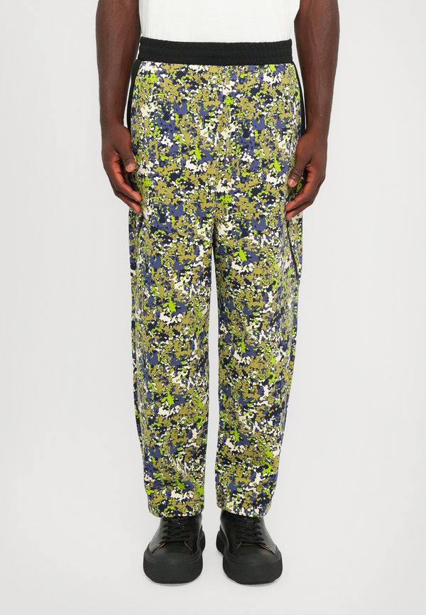 EA7 Emporio Armani TRAIN VISIBILITY PANTS GRAPHIC