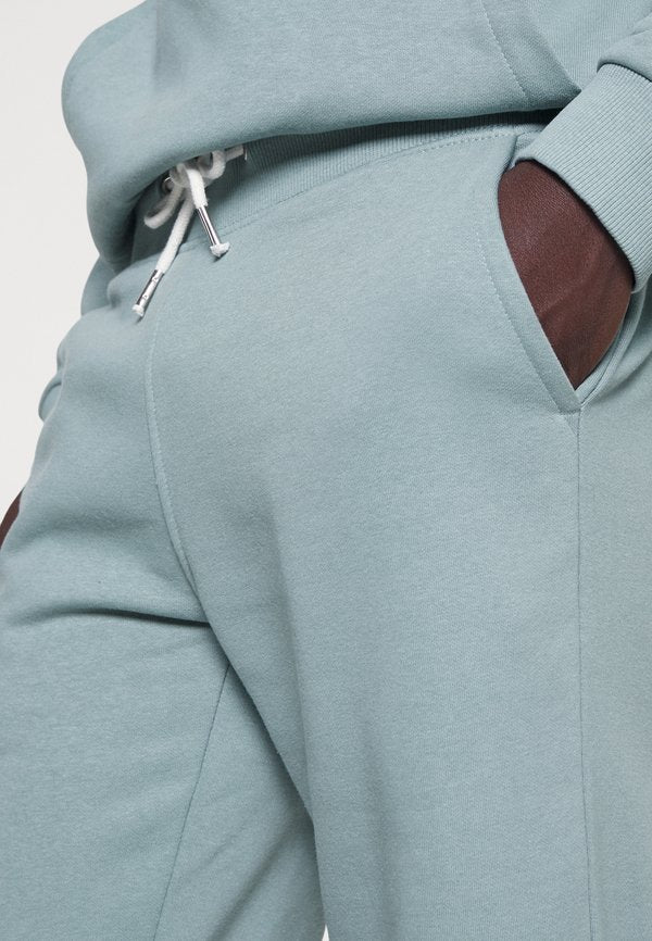 Pier One by Zalando
