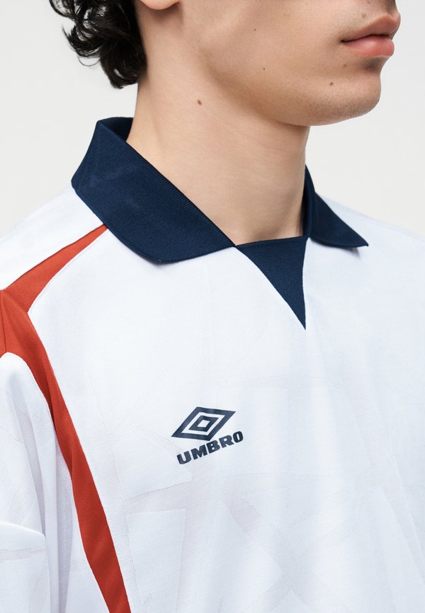 Umbro BOXY FOOTBALL UNISEX