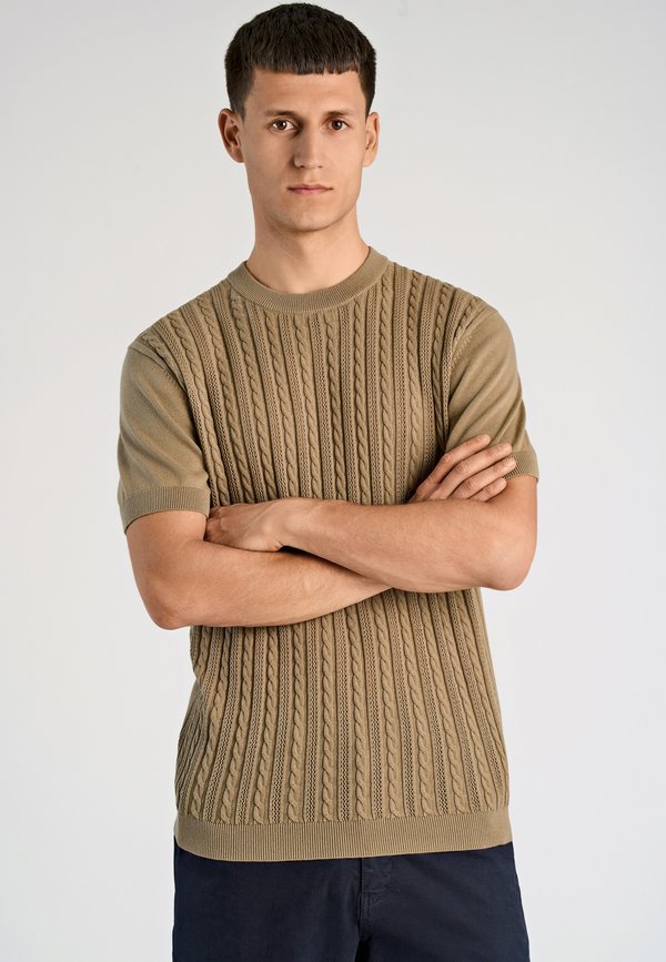 Lindbergh O-NECK