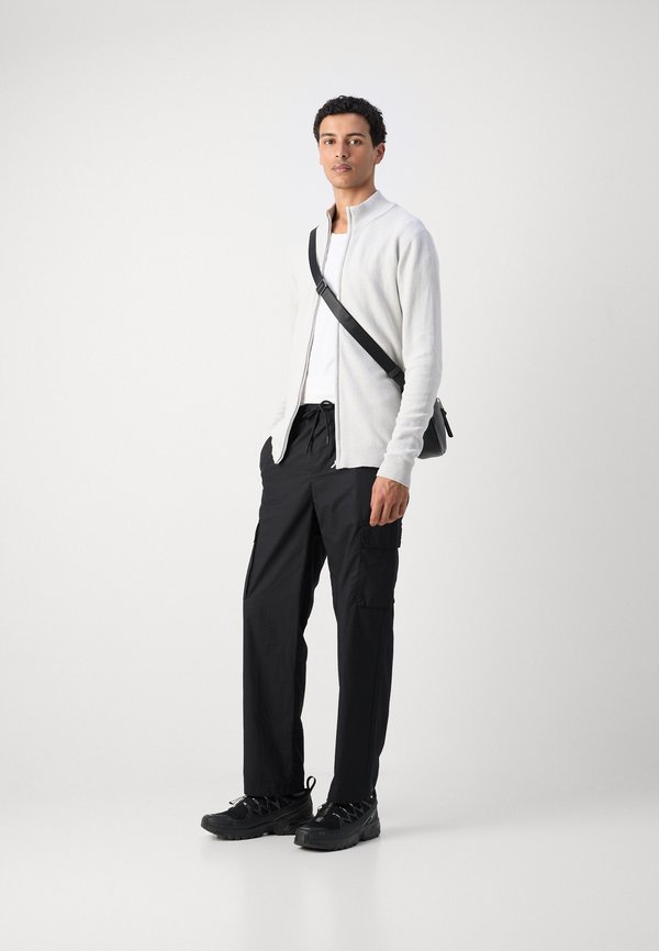 INDICODE JEANS